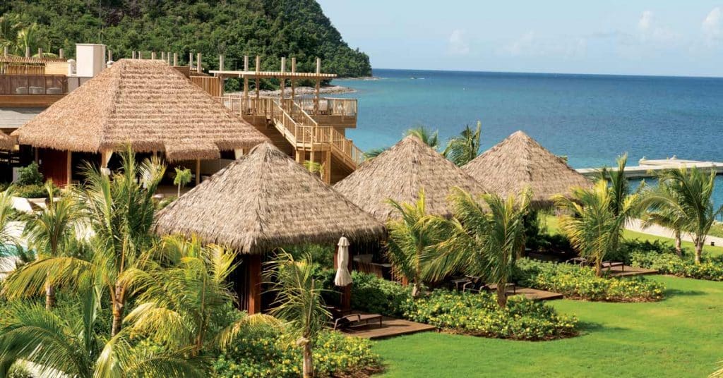Synthetic thatch - Dominica - Cape Reed
